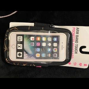Armband cellphone holder